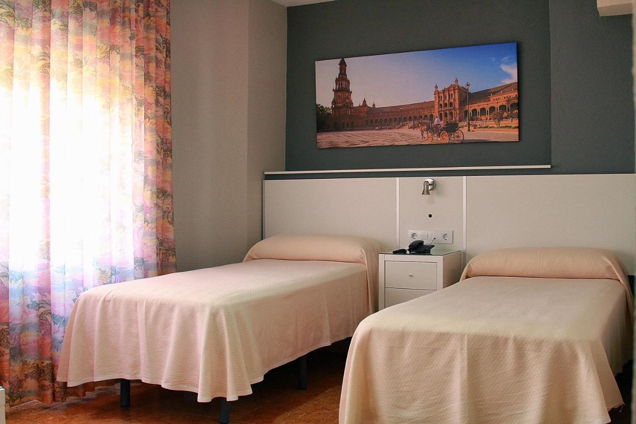 Apartamentos Resitur Seville Ngoại thất bức ảnh