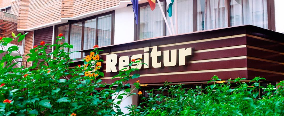 Apartamentos Resitur Seville Ngoại thất bức ảnh