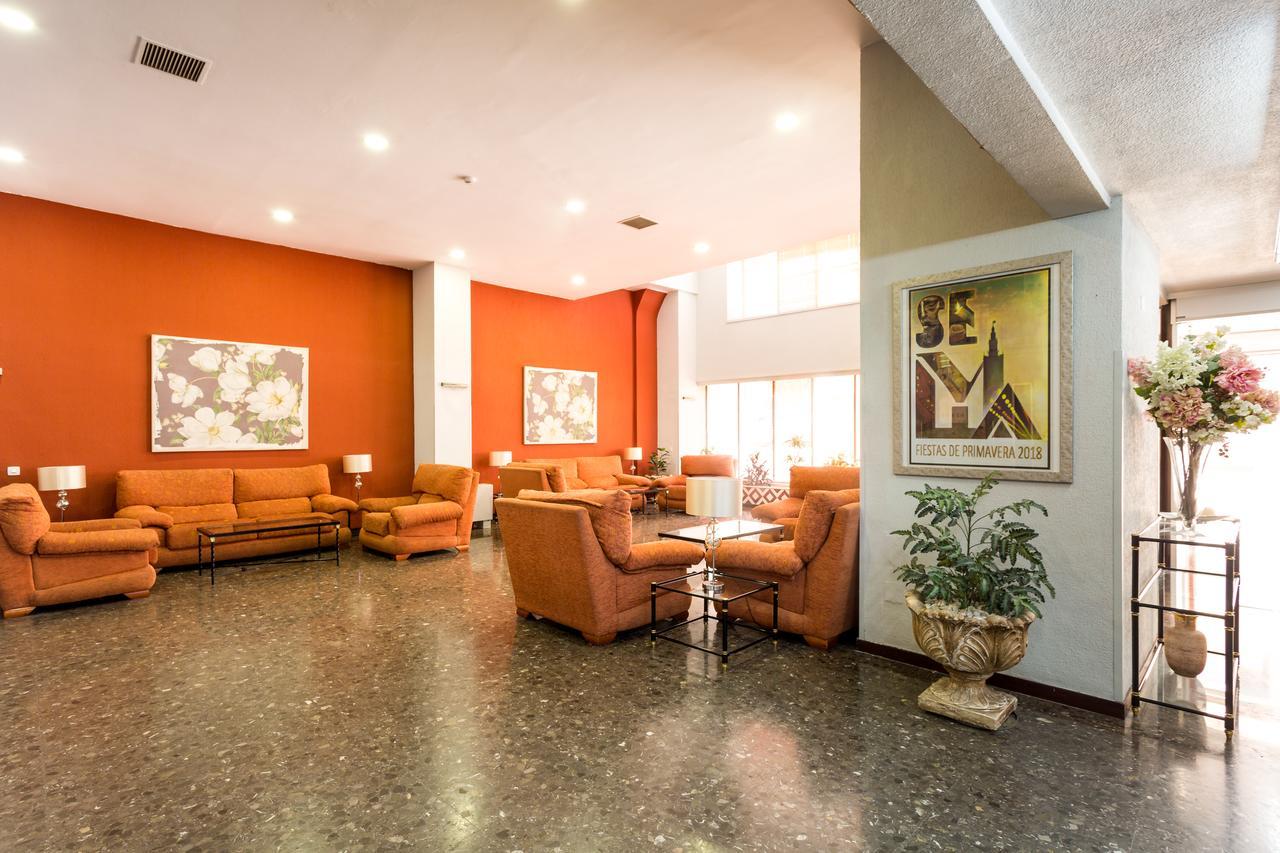 Apartamentos Resitur Seville Ngoại thất bức ảnh