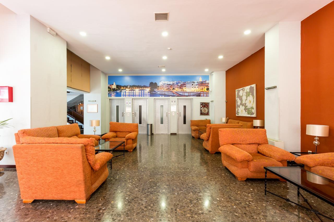 Apartamentos Resitur Seville Ngoại thất bức ảnh