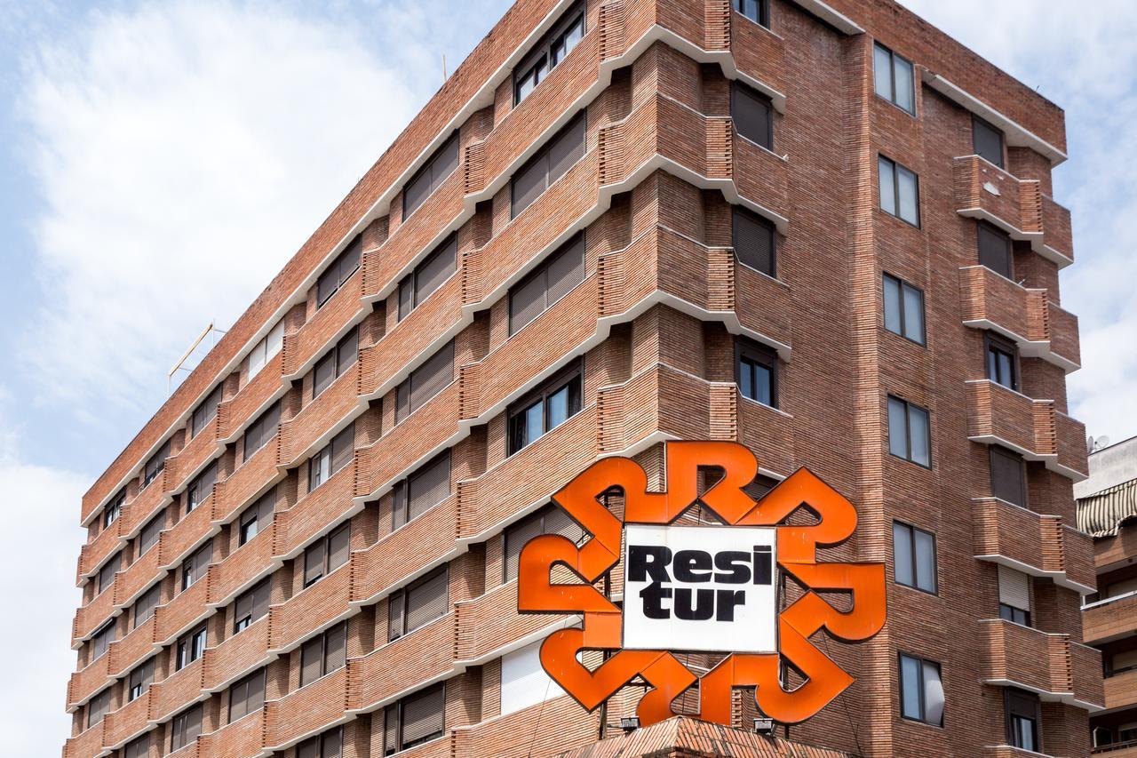 Apartamentos Resitur Seville Ngoại thất bức ảnh