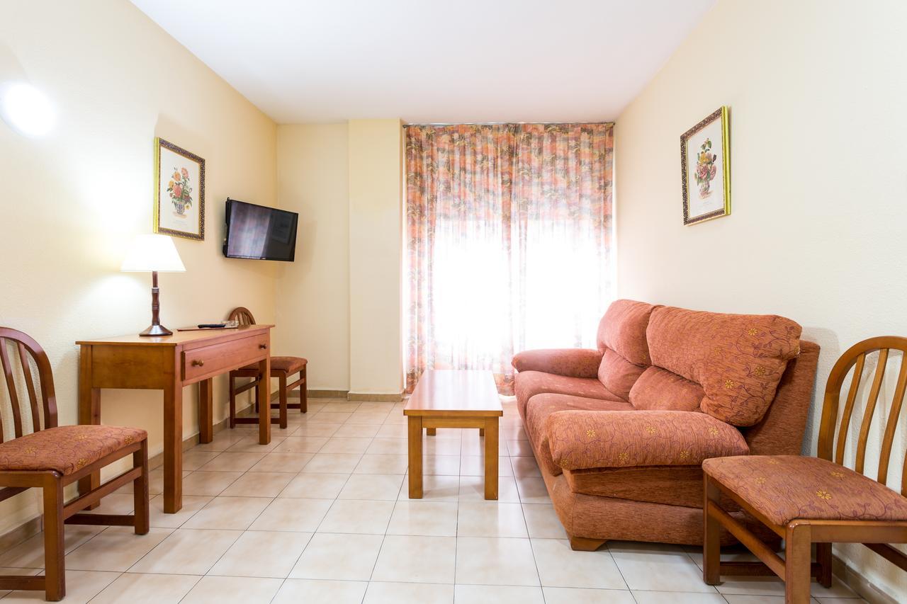 Apartamentos Resitur Seville Ngoại thất bức ảnh