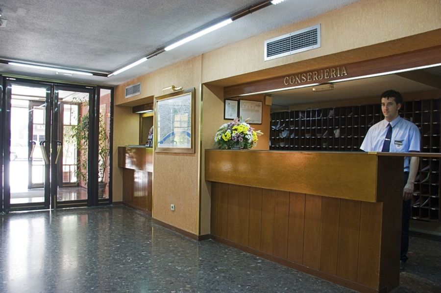 Apartamentos Resitur Seville Ngoại thất bức ảnh