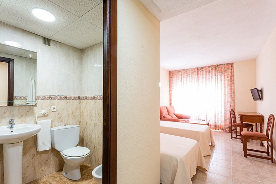 Apartamentos Resitur Seville Ngoại thất bức ảnh
